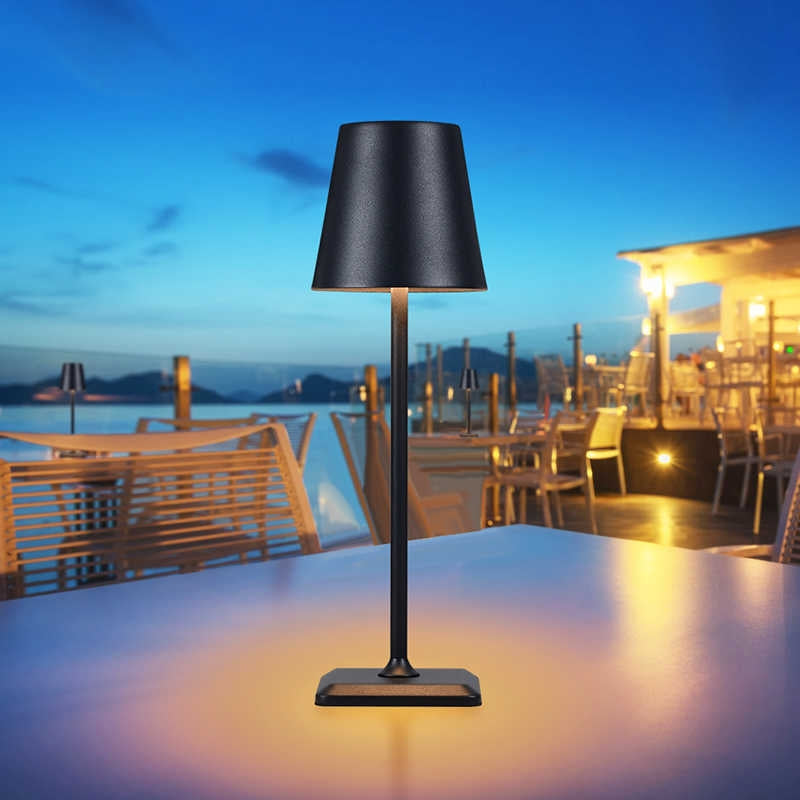 Lampada Ricaricabile Dimmerabile per Interni ed Esterni