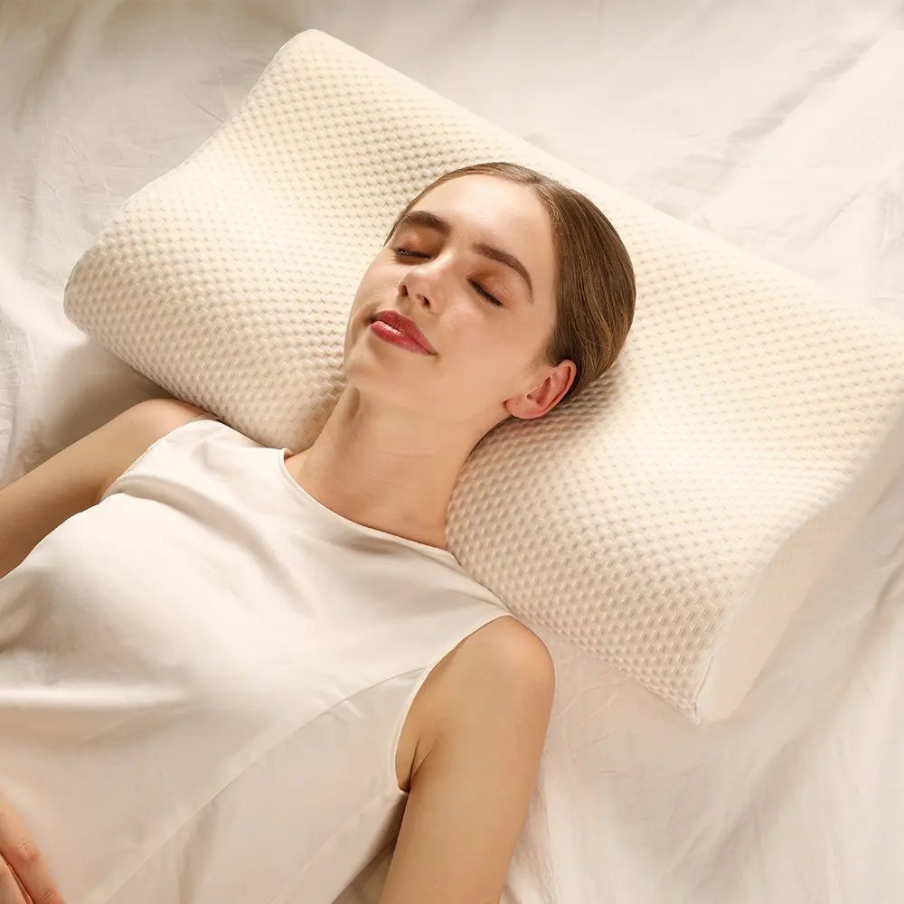 Cuscino Ortopedico Cervicale in Memory Foam per Dormire Meglio e Senza Dolore