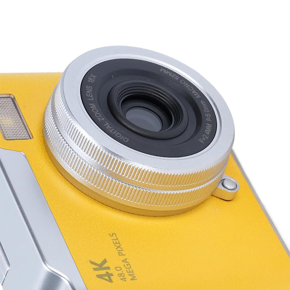 Fotocamera Digitale Full-Frame Compatta